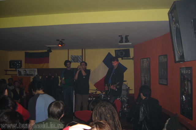 Pressing u klubu Feedback, Nis