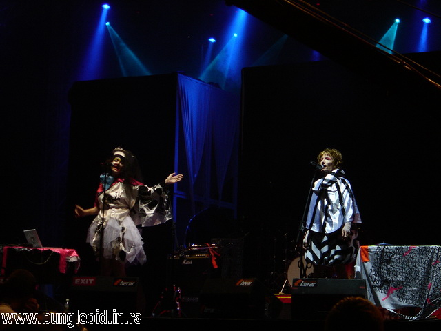 Chicks On Speed - EXIT 2006